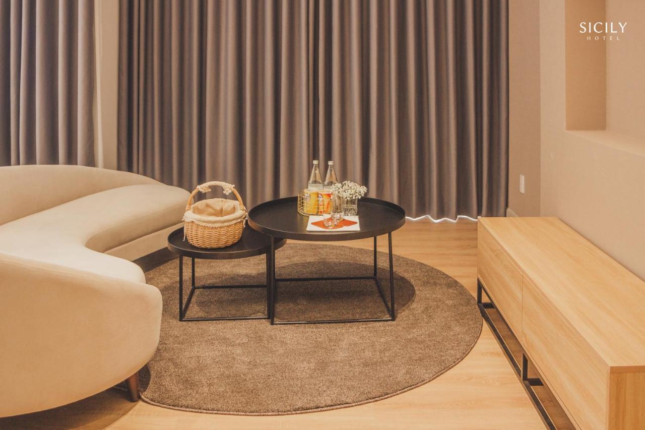 Sicily Hotel Phú Quý Zewnętrze zdjęcie